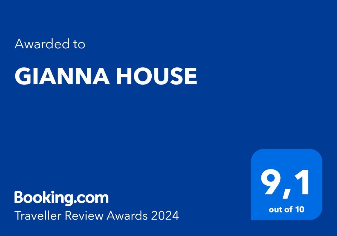 Gianna House Apartment Bari Bagian luar foto